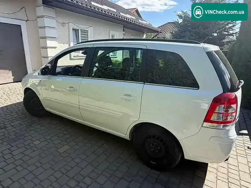 Opel Zafira 2010, фото з оголошення 2 з 20, VIN W0L0AHM75A2075488