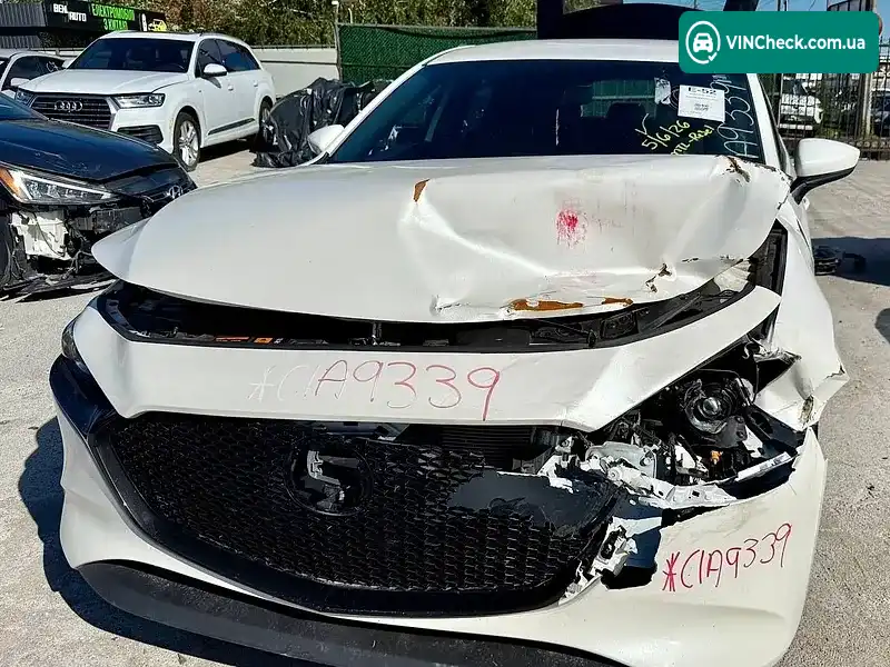 Mazda 3 2019, фото з оголошення 1 з 20, VIN JM1BPAK79L1161773