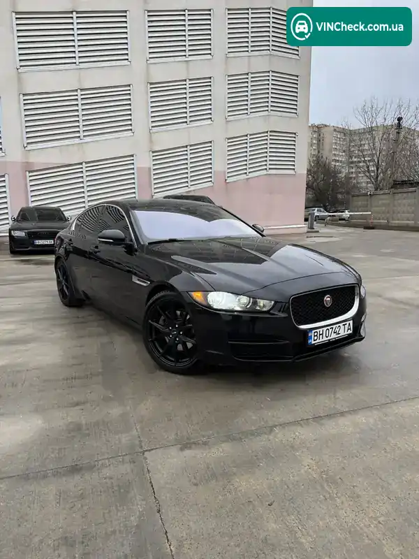 Jaguar XE 2017, фото з оголошення 1 з 20, VIN SAJAR4BG6HA978117