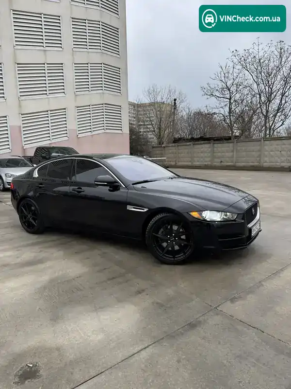 Jaguar XE 2017, фото з оголошення 2 з 20, VIN SAJAR4BG6HA978117