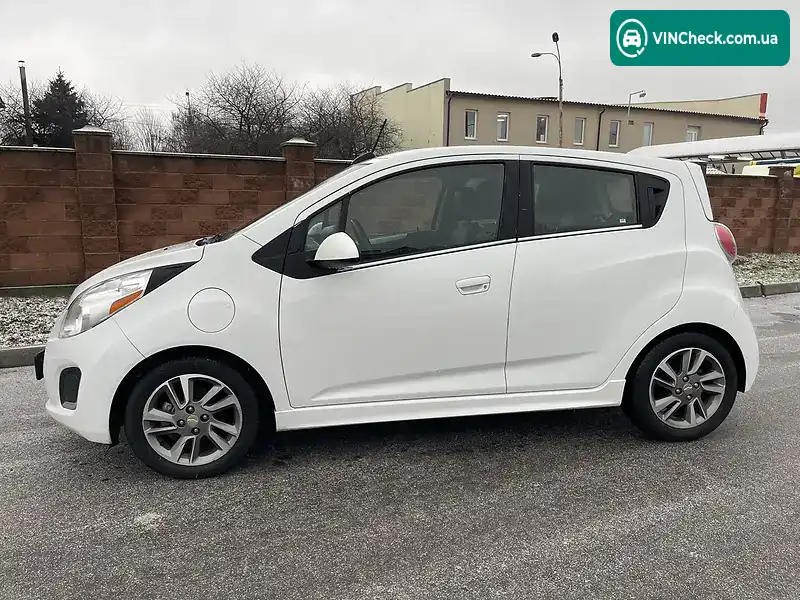 Chevrolet Spark 2015, фото з оголошення 2 з 20, VIN KL8CL6S06FC818840