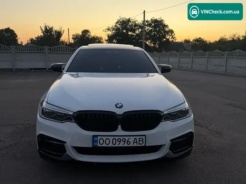 BMW 5 Series 2017, фото з оголошення 2 з 20, VIN WBAJC9107JG943071
