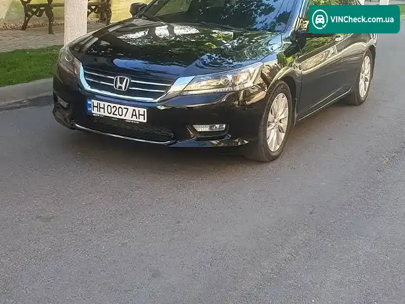 Honda Accord 2014, фото з оголошення 2 з 21, VIN 1HGCR2F76EA258299