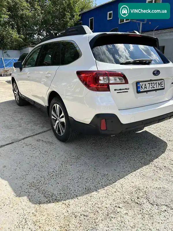 Subaru Outback 2018, фото з оголошення 2 з 18, VIN 4S4BSANC9K3259143