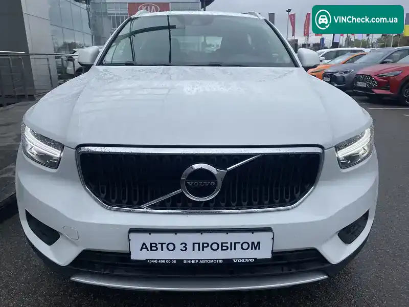 Volvo XC40 2019, фото з оголошення 2 з 21, VIN YV1XZ72VCL2226691