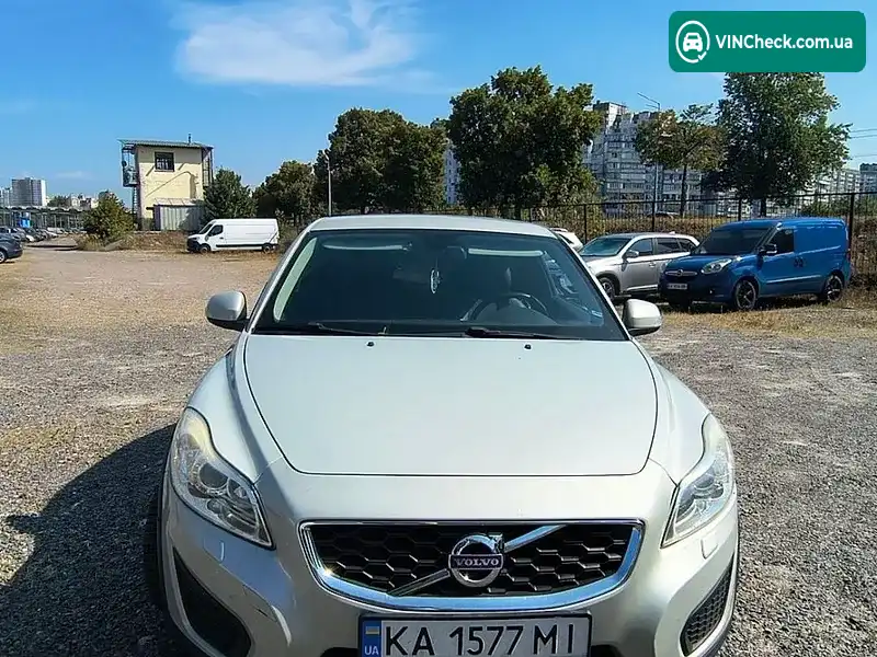 Volvo C30 2010, фото з оголошення 1 з 17, VIN YV1MK7551A2198580