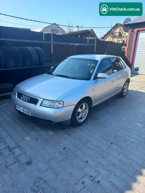 Audi A3 2000, фото з оголошення 2 з 7, VIN WAUZZZ8LZYA100444