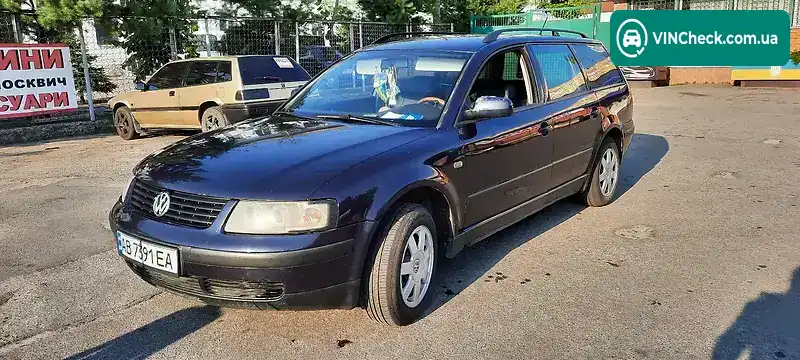 Volkswagen Passat 1998, фото з оголошення 2 з 18, VIN WVWZZZ3BZXE230989
