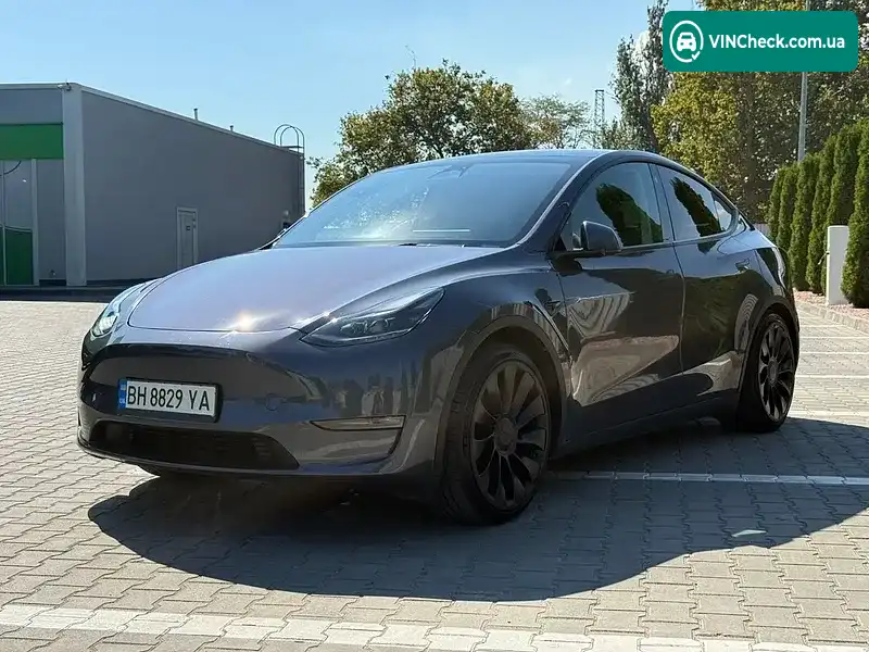 Tesla Model Y 2023, фото з оголошення 2 з 13, VIN 7SAYGDEFXPF767971