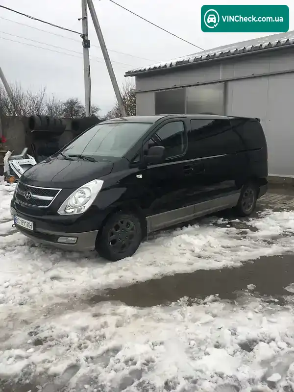 Hyundai H-1 2010, фото з оголошення 1 з 9, VIN KMHWH81JAAU217213