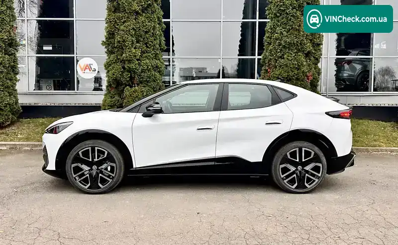 Volkswagen ID. UNYX 2025, фото з оголошення 2 з 21, VIN HVWKA0ER2S1204197