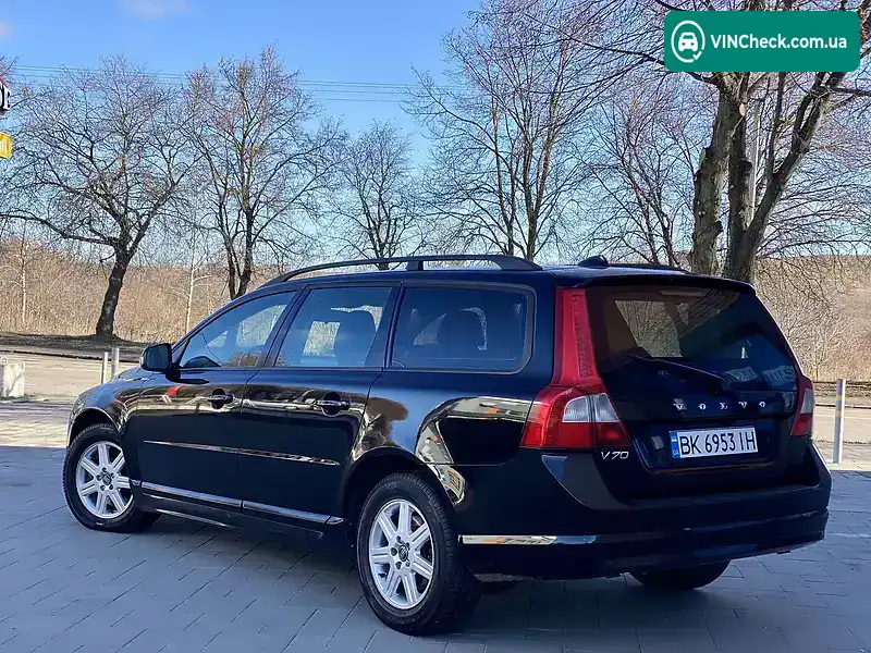 Volvo V70 2010, фото з оголошення 2 з 18, VIN YV1BW0550B1172807
