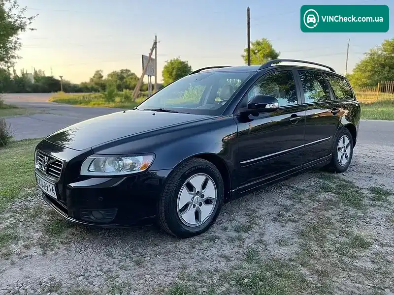 Volvo V50 2010, фото з оголошення 1 з 20, VIN YV1MW76F2B2595120