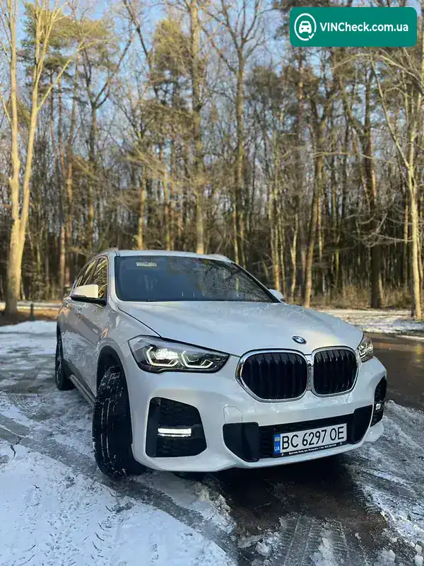 BMW X1 2019, фото з оголошення 2 з 20, VIN WBXHT3C51K3H36326