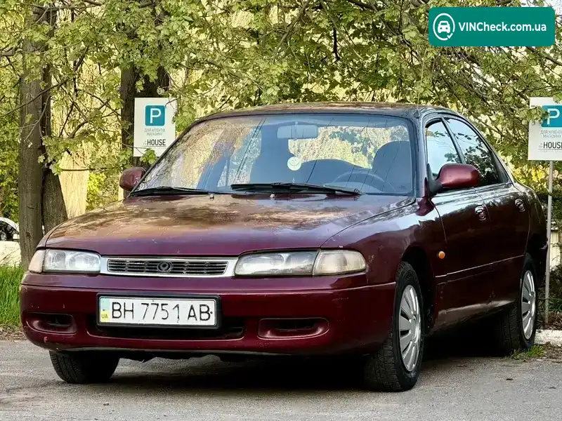 Mazda 626 1995, фото з оголошення 2 з 21, VIN JMZGE12A2N1165773