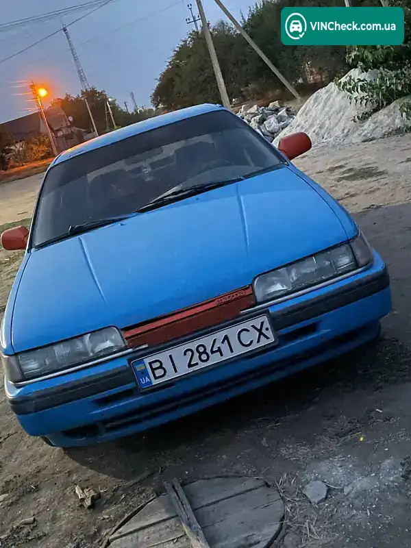 Mazda 626 1987, фото з оголошення 1 з 10, VIN JMZGD14D201120142