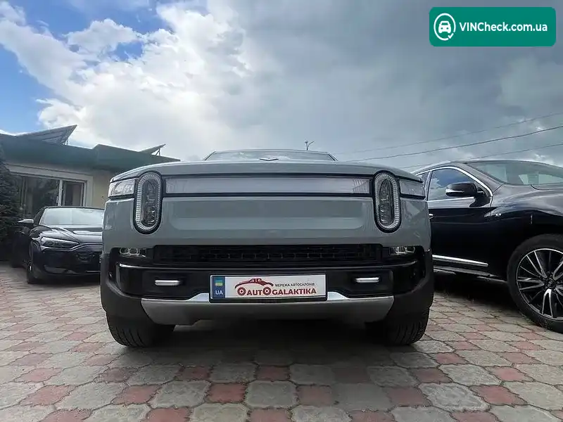 Rivian R1S 2023, фото з оголошення 2 з 20, VIN 7PDSGABA3PN010463