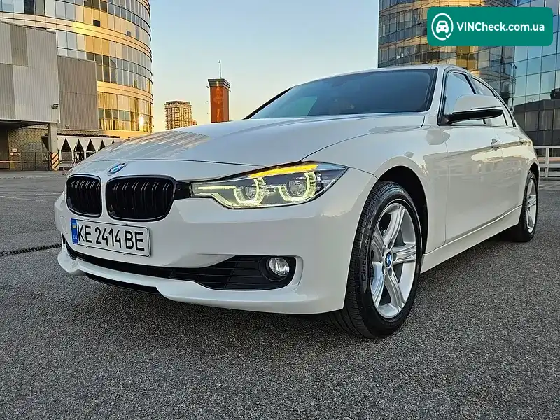 BMW 3 Series 2013, фото з оголошення 2 з 20, VIN WBA3B5G57DNS00739