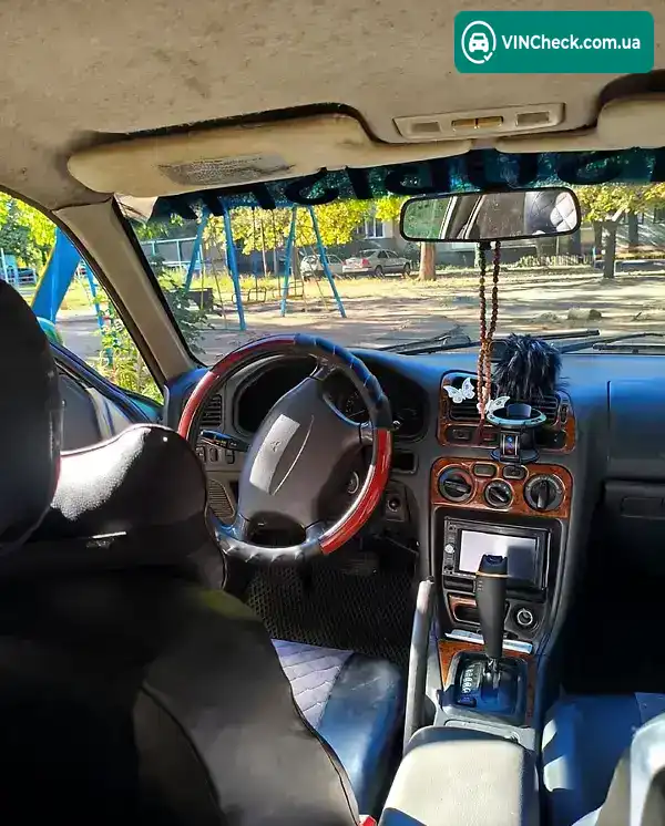 Mitsubishi Galant 1996, фото з оголошення 2 з 19, VIN JMBSRE54ATZ000309