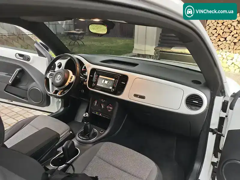 Volkswagen Beetle 2013, фото з оголошення 2 з 17, VIN WVWZZZ16ZDM648068