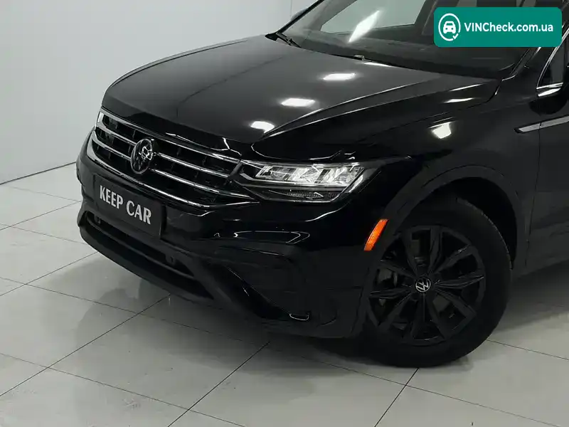 Volkswagen Tiguan 2023, фото з оголошення 2 з 21, VIN 3VV3B7AX9RM065324