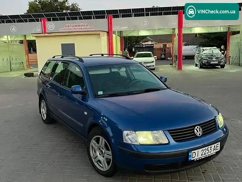 Volkswagen Passat 1999, фото з оголошення 1 з 8, VIN WVWZZZ3BZYE139677