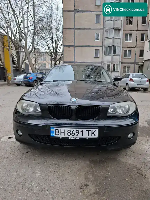 BMW 1 Series 2006, фото з оголошення 1 з 17, VIN WBAUG31020PU62173