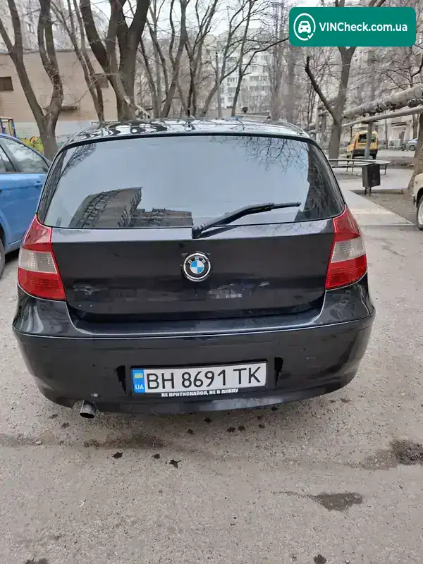 BMW 1 Series 2006, фото з оголошення 2 з 17, VIN WBAUG31020PU62173