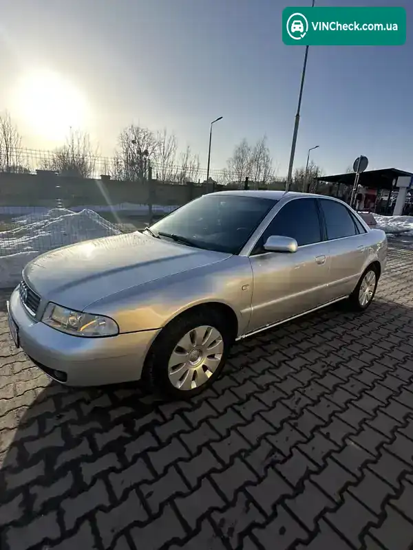 Audi A4 2000, фото з оголошення 1 з 15, VIN WAUZZZ8DZ1A081871