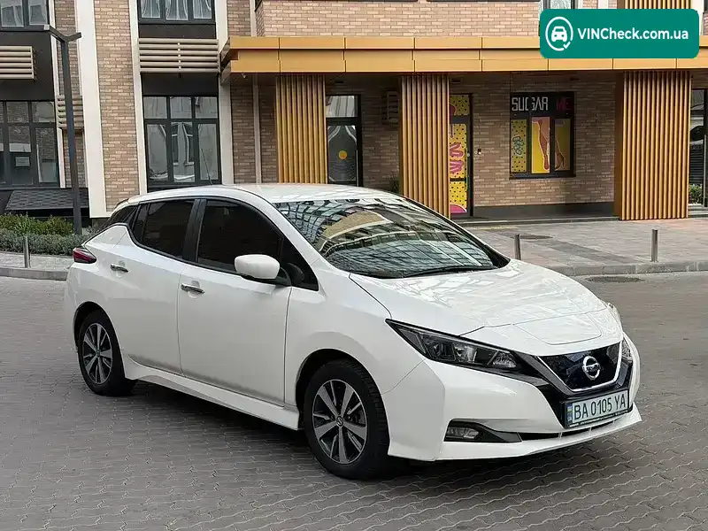 Nissan Leaf 2021, фото з оголошення 1 з 10, VIN SJNFAAZE1U0132282