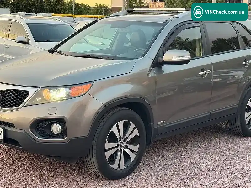 Kia Sorento 2011, фото з оголошення 1 з 20, VIN KNAKU814DB5178010
