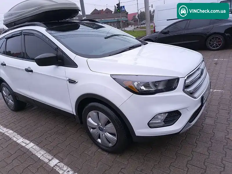 Ford Escape 2018, фото з оголошення 2 з 20, VIN 1FMCU0F75JUD56052