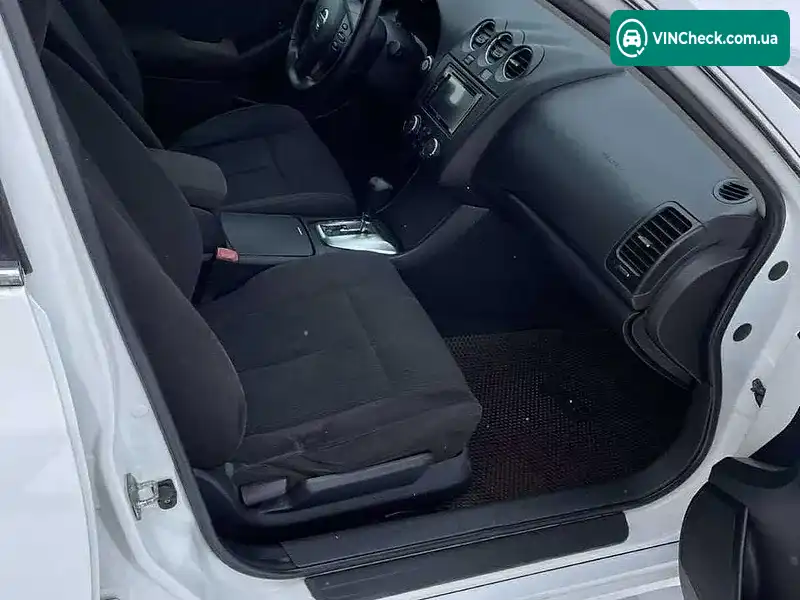 Nissan Altima 2011, фото з оголошення 2 з 6, VIN 1N4AL2AP5BN493852