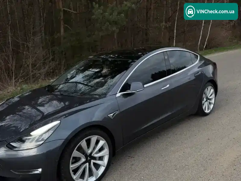 Tesla Model 3 2018, фото з оголошення 2 з 21, VIN 5YJ3E1EA7JF060589