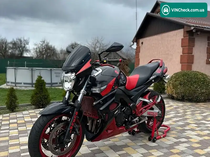 Suzuki GSR 600 2006, фото з оголошення 1 з 16, VIN JS1B9111100106427