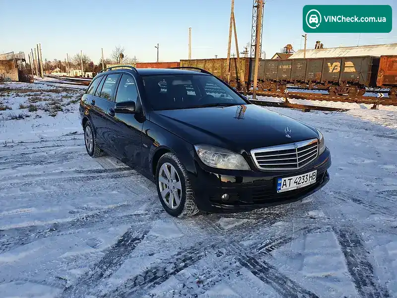 Mercedes-Benz C-Class 2010, фото з оголошення 2 з 20, VIN WDD2042021F616207