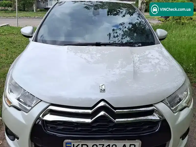 Citroen DS4 2013, фото з оголошення 1 з 20, VIN VF7NX5FEADY524315