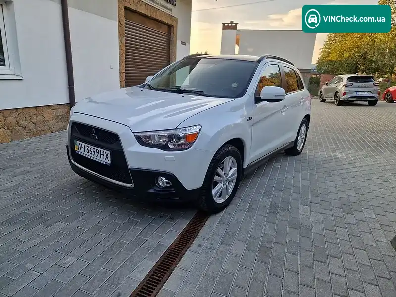 Mitsubishi ASX 2012, фото з оголошення 2 з 20, VIN JMBXTGA2WCZ001362