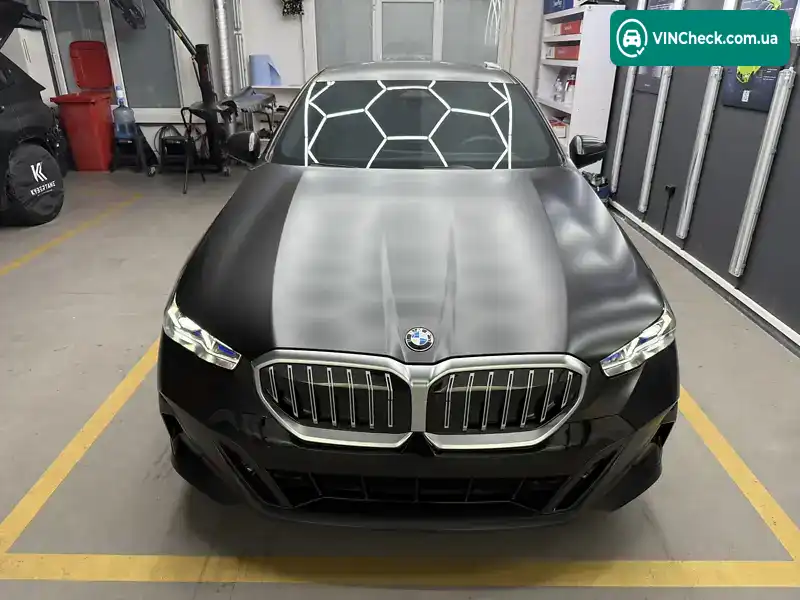 BMW 5 Series 2024, фото з оголошення 1 з 20, VIN WBA11FJ050CR94143