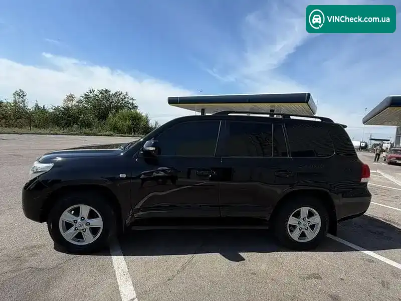 Toyota Land Cruiser 2011, фото з оголошення 1 з 16, VIN JTMCV05J304055941