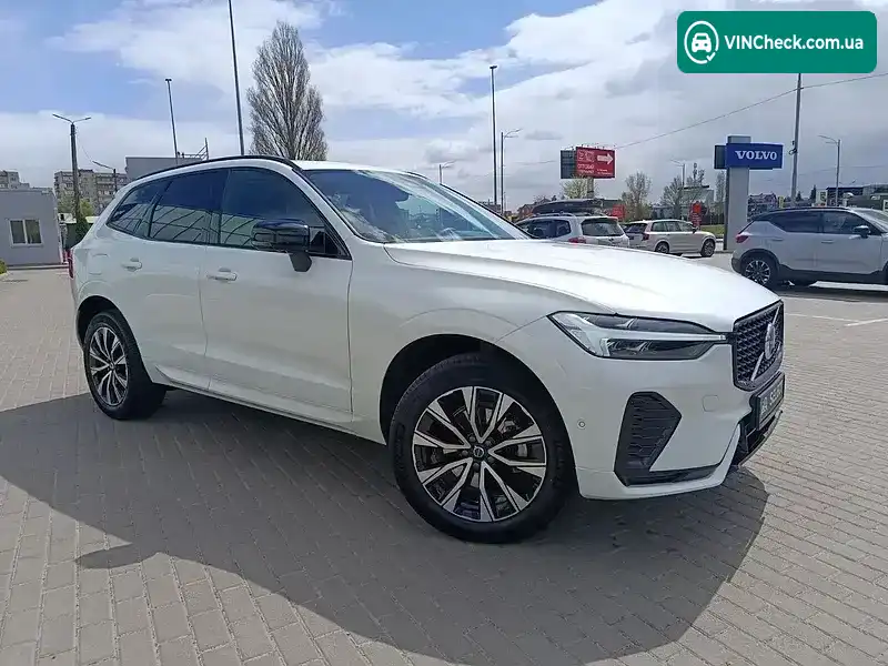 Volvo XC60 2025, фото з оголошення 1 з 21, VIN YV1UZM1VXS1189336