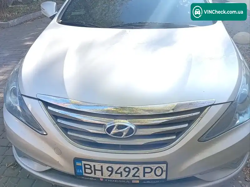 Hyundai Sonata 2012, фото з оголошення 2 з 11, VIN KMHEC41LBDA514095