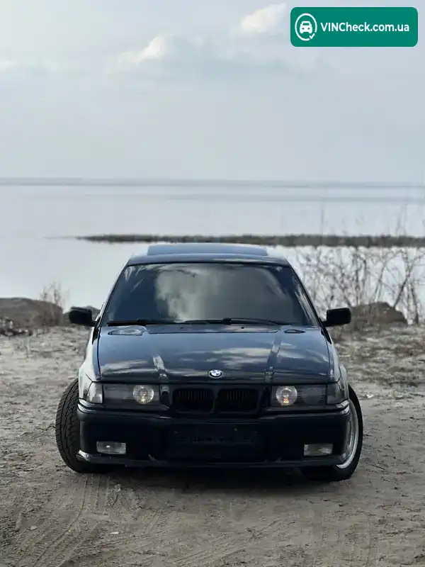 BMW 3 Series 1991, фото з оголошення 2 з 13, VIN WBACB11040FC20752