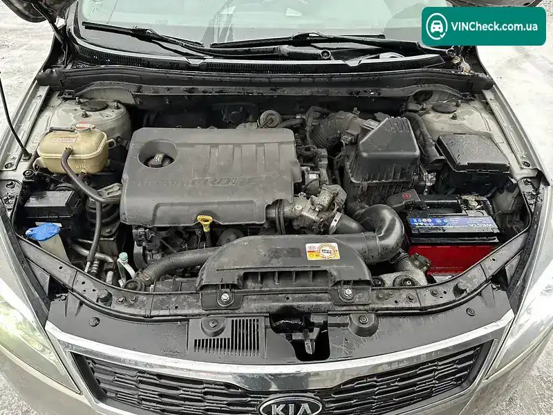 Kia Ceed 2010, фото з оголошення 2 з 15, VIN U5YHB816AAL143613