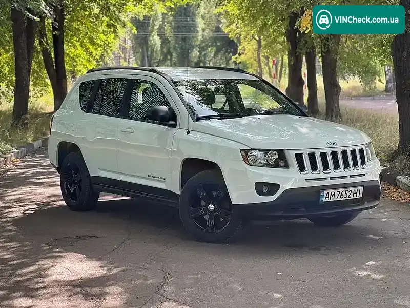 Jeep Compass 2016, фото з оголошення 2 з 20, VIN 1C4NJCBA4GD665464