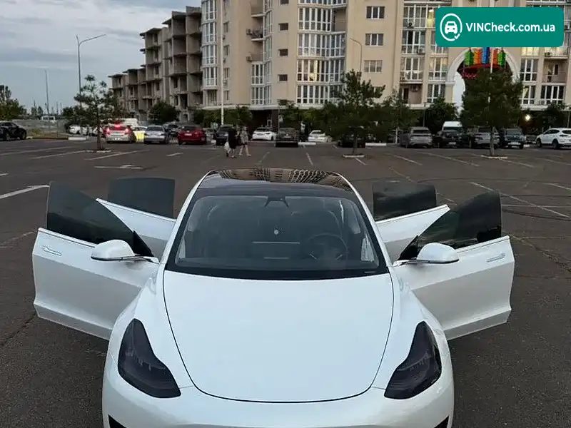 Tesla Model 3 2020, фото з оголошення 1 з 15, VIN 5YJ3E1EB4LF628521