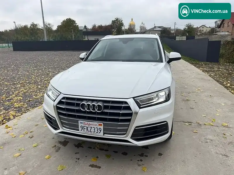 Audi Q5 2019, фото з оголошення 2 з 20, VIN WA1ANAFY8K2057346
