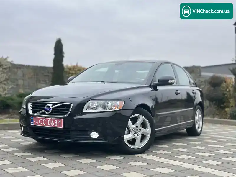 Volvo S40 2011, фото з оголошення 2 з 20, VIN YV1MS84F1C2569535