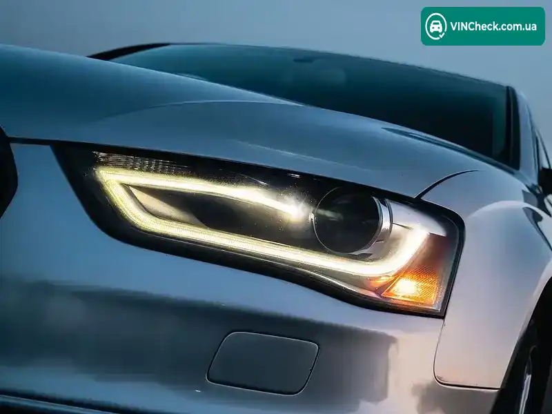 Audi A4 2014, фото з оголошення 2 з 18, VIN WAUEFAFL9EA137643