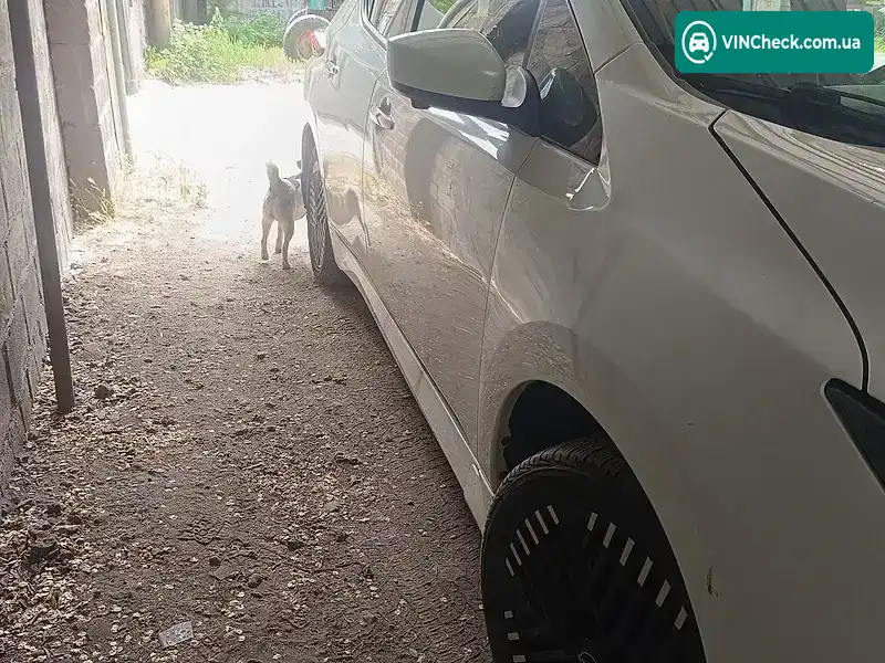Nissan Leaf 2023, фото з оголошення 1 з 9, VIN 1N4CZ1CV9PC556788